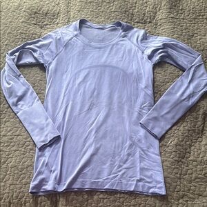 Lululemon purple shirt